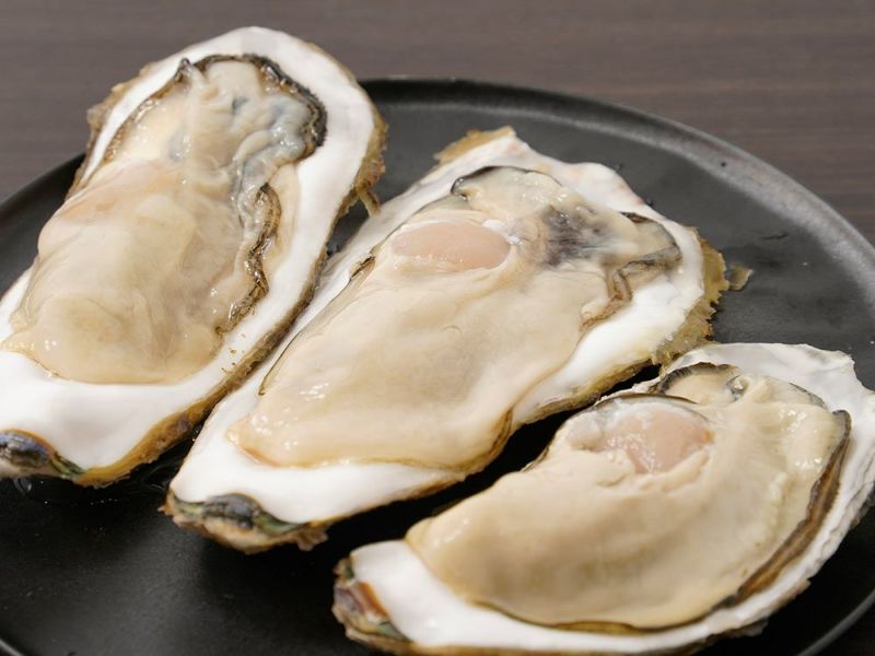 海遊・特大サイズ夢牡蠣（5個） | 安心堂 食のSELECTネットショップ