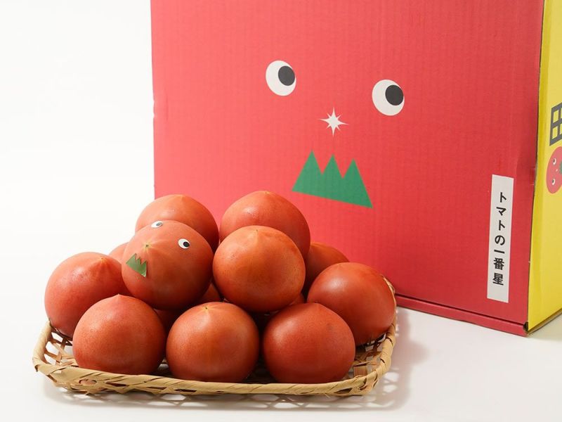 岡田農産・樹上完熟大玉トマト【トマトの一番星】贈答用（10～12玉入り